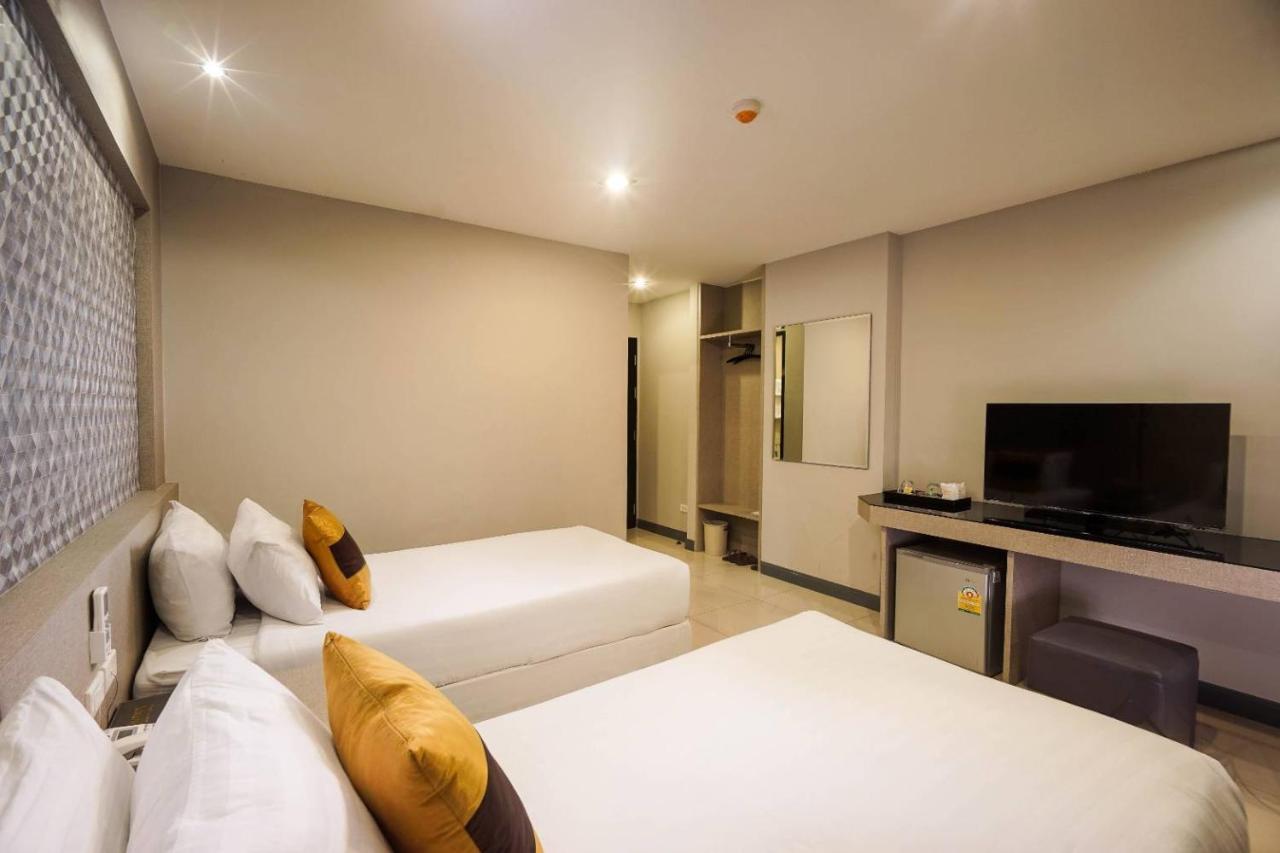 C Hotel Bangna Бангкок Экстерьер фото