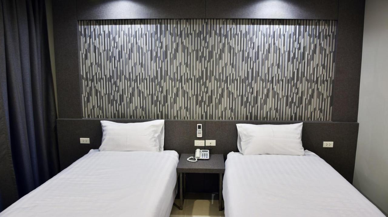 C Hotel Bangna Бангкок Экстерьер фото